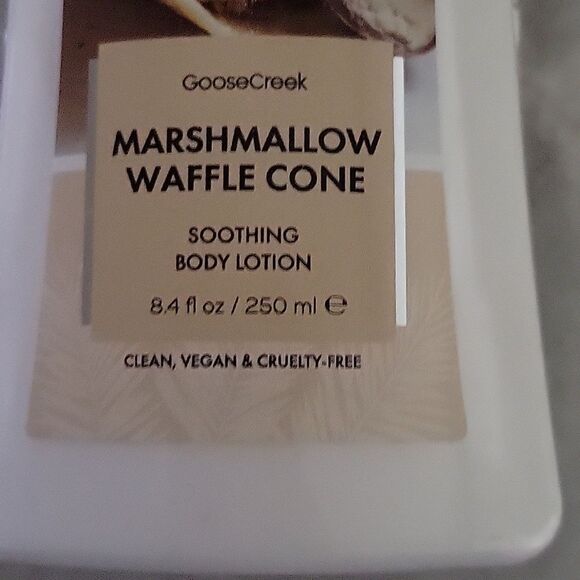 Goose Creek Marshmallow Waffle Cone Body Lotion - New 8.4 fl oz - Picture 2 of 5